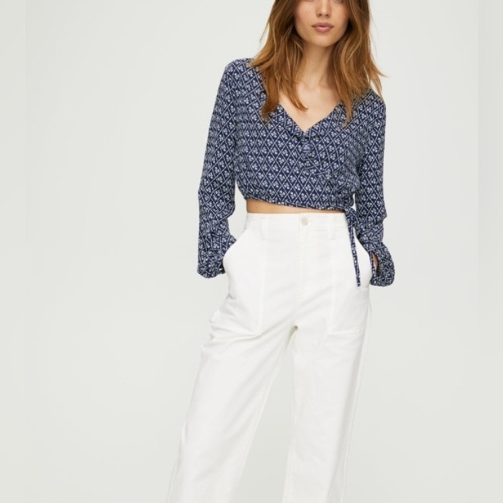 Aritzia Sunday Best Gigi Blouse